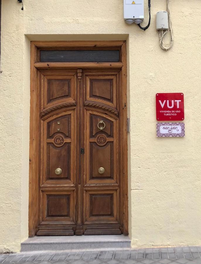 Viviendas Turisticas San Juan Alcazar de San Juan Exterior foto